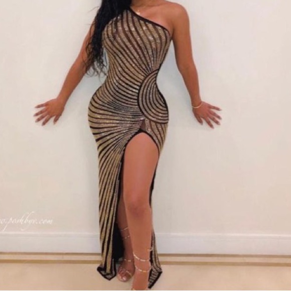 Bodycon Gold Glamour Dress